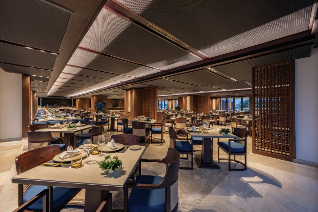 Luxury Restaurants in Sanur, Bali: Elegant Coastal Dining Experiences 16 Luxury Restaurants in Sanur, Bali: Elegant Coastal Dining Experiences 15