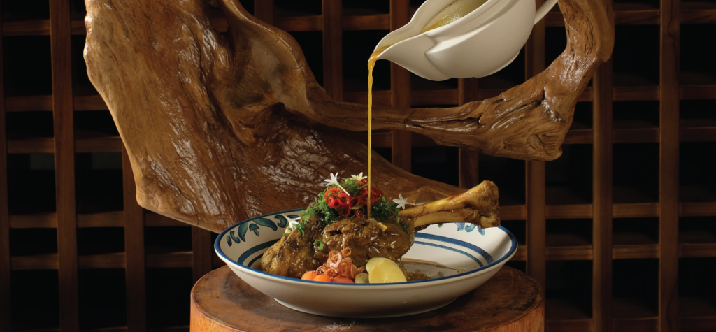 Luxury Restaurants in Sanur, Bali: Elegant Coastal Dining Experiences 19 Luxury Restaurants in Sanur, Bali: Elegant Coastal Dining Experiences 18