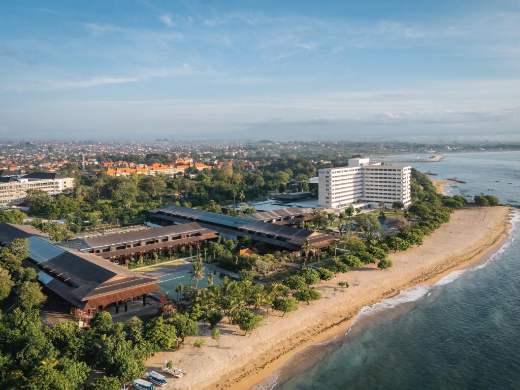 Where to Stay in Sanur, Bali for a Peaceful Luxury Escape 15