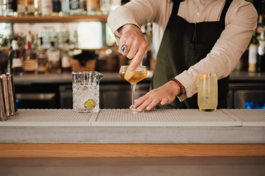 12 Best Bars in Sanur Bali for Sunset Drinks (2026 Guide) 28