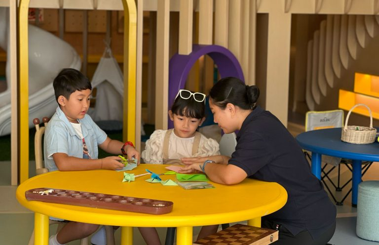 Kids club activities and entertaining what to do in Sanur Bali with kids