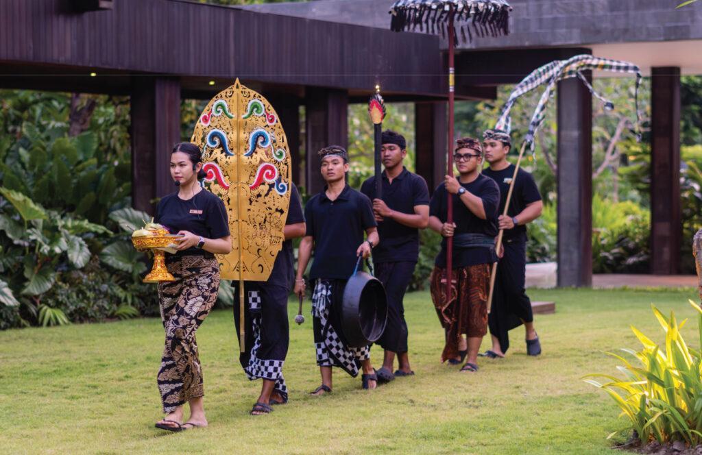 Balinese Dance: A Complete Guide to Bali's Sacred Art of Movement 11 Learn Balinese Dance as a Family at The Meru Sanur