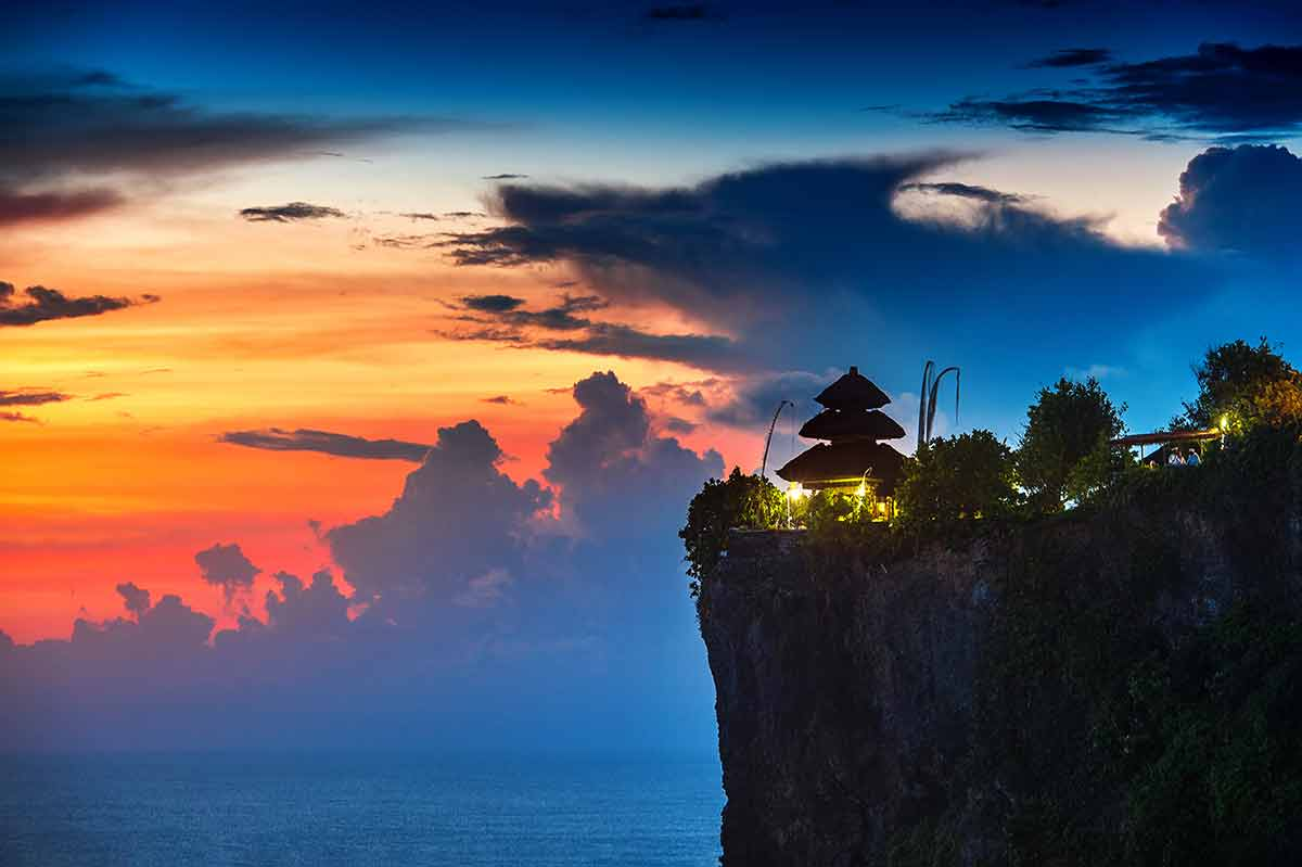 The Sandikala Ritual: Understanding Bali's Sacred Twilight Hour 3 Sandikala ritual – Why Twilight Is Sacred in Balinese Belief